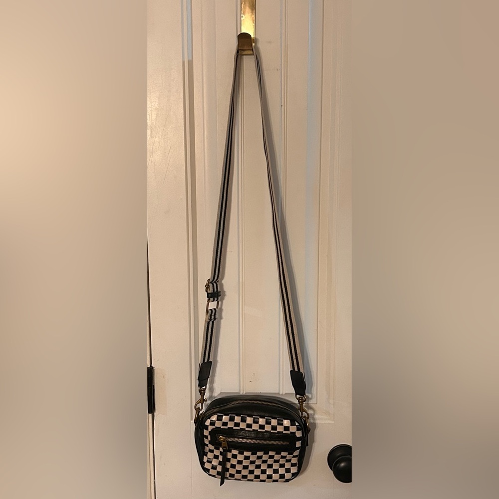 Crossbody bag